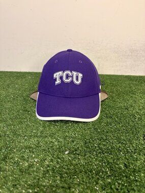 TCU Horned frogs hat cap strap back purple white nike legacy91 new mens